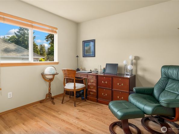 1320 N 38th Street, Renton WA 98056