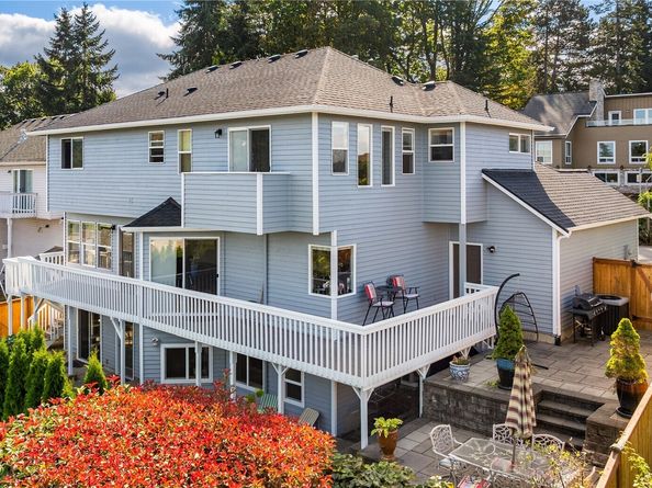 1320 N 38th Street, Renton WA 98056