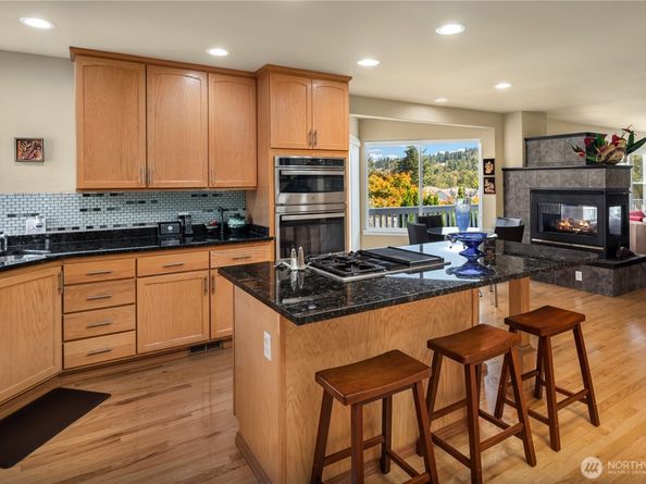 1320 N 38th Street, Renton WA 98056
