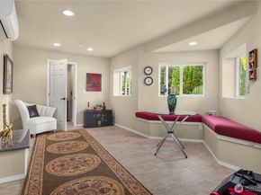 1320 N 38th Street, Renton WA 98056
