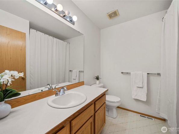 1513 55th Court SE, Auburn WA 98092