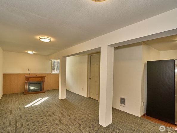 17825 118TH Avenue SE, Renton WA 98058