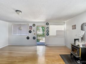 17825 118TH Avenue SE, Renton WA 98058