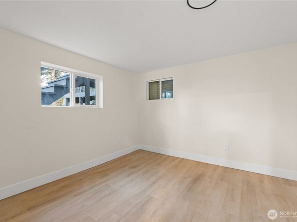 29628 22nd Avenue S, Federal Way WA 98003