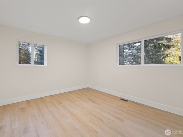 29628 22nd Avenue S, Federal Way WA 98003