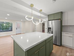 29628 22nd Avenue S, Federal Way WA 98003