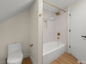 29628 22nd Avenue S, Federal Way WA 98003