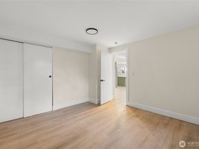 29628 22nd Avenue S, Federal Way WA 98003