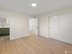 29628 22nd Avenue S, Federal Way WA 98003