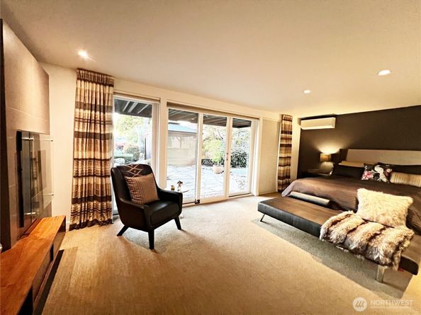 19605 Military Road S, SeaTac WA 98188