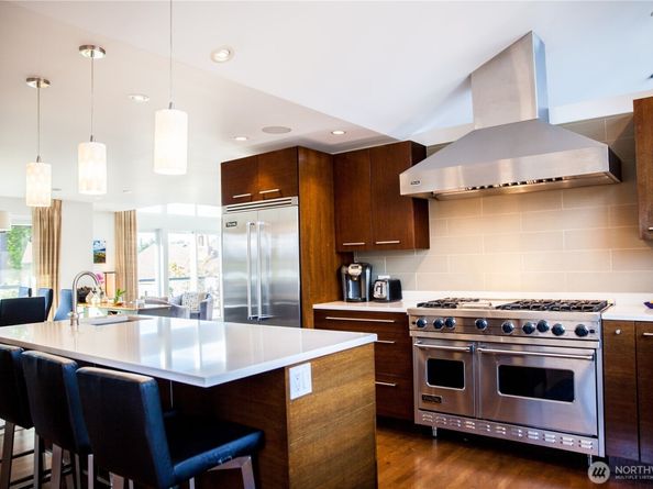 19605 Military Road S, SeaTac WA 98188