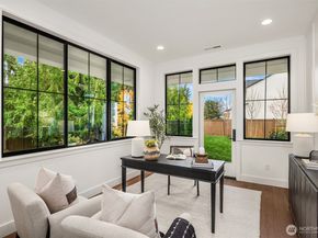 13988 SE 5th Street, Bellevue WA 98005