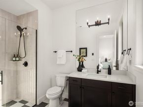 13988 SE 5th Street, Bellevue WA 98005