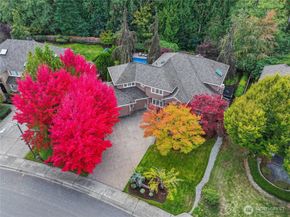 24625 NE 22nd Street, Sammamish WA 98074