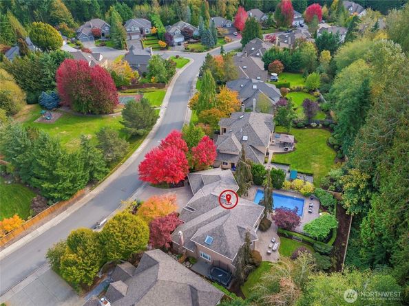 24625 NE 22nd Street, Sammamish WA 98074