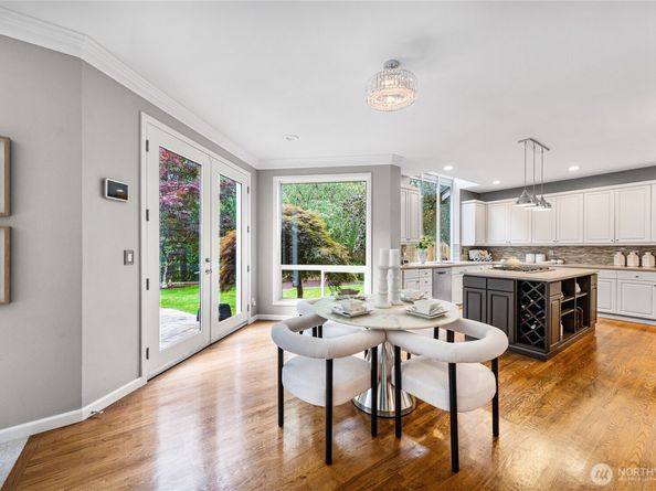 24625 NE 22nd Street, Sammamish WA 98074