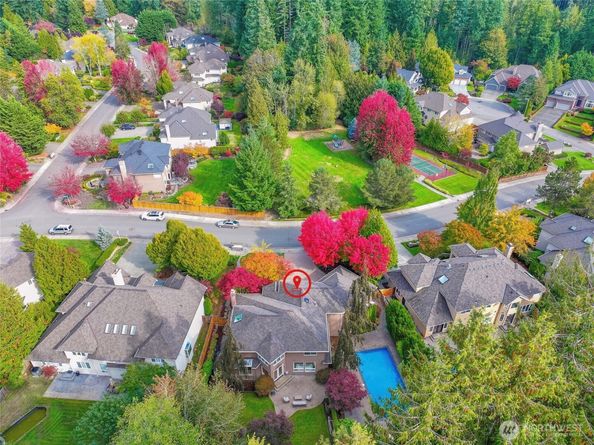 24625 NE 22nd Street, Sammamish WA 98074