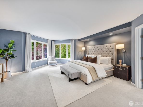 24625 NE 22nd Street, Sammamish WA 98074