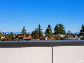 8305 12th Avenue NW C, Seattle WA 98117