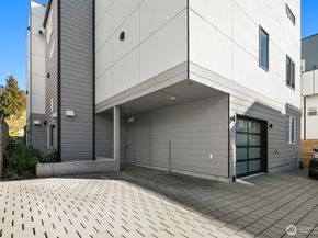 8305 12th Avenue NW C, Seattle WA 98117