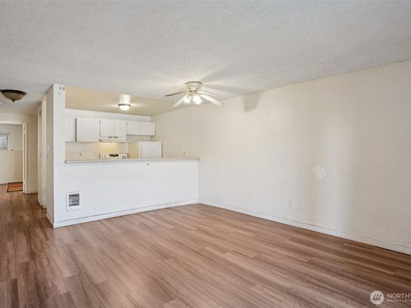 31003 14th Avenue S H8, Federal Way WA 98003