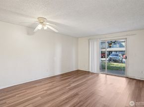 31003 14th Avenue S H8, Federal Way WA 98003