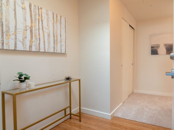 10744 Greenwood Avenue N 302, Seattle WA 98133
