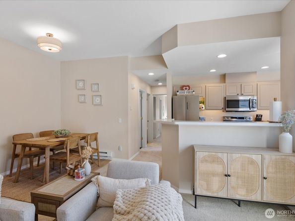 6515 134th Place SE J5, Snohomish WA 98296