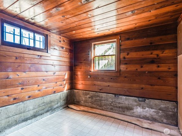 2517 23rd Avenue S, Seattle WA 98144
