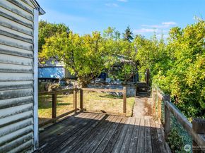 2517 23rd Avenue S, Seattle WA 98144