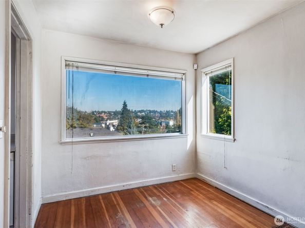 2517 23rd Avenue S, Seattle WA 98144