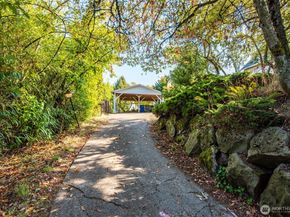 2517 23rd Avenue S, Seattle WA 98144