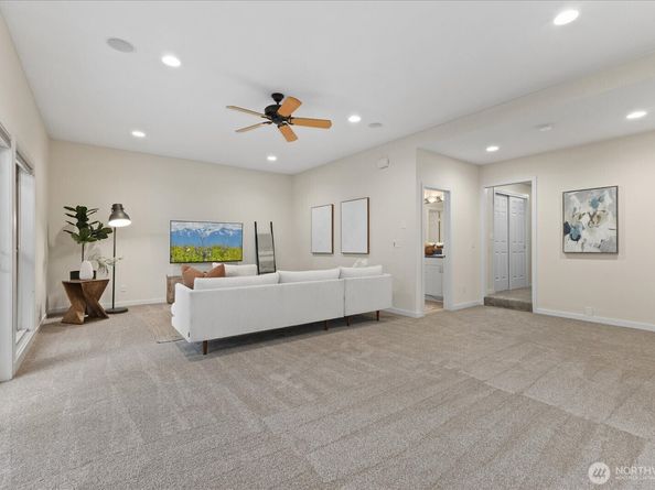 221 8th Avenue W, Kirkland WA 98033