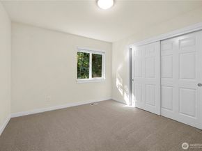 13827 Macadam Road S, Tukwila WA 98168