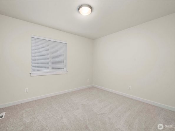 13827 Macadam Road S, Tukwila WA 98168
