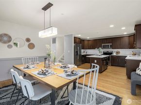 13827 Macadam Road S, Tukwila WA 98168