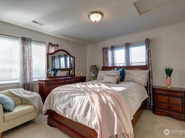 4542 S Henderson Street A, Seattle WA 98118