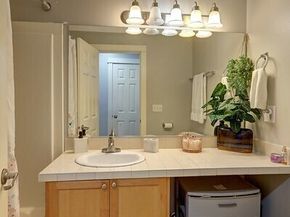 4542 S Henderson Street A, Seattle WA 98118