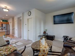 4542 S Henderson Street A, Seattle WA 98118