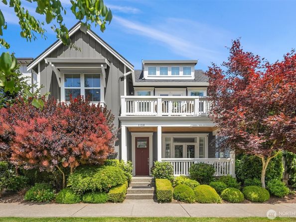 1136 Pine Crest Circle NE, Issaquah WA 98029