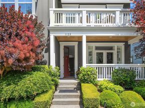 1136 Pine Crest Circle NE, Issaquah WA 98029