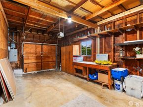 25011 20th Avenue S, Des Moines WA 98168