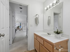 1733 NW 59th Street 301, Seattle WA 98107