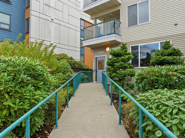 1733 NW 59th Street 301, Seattle WA 98107