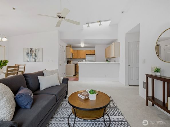 1733 NW 59th Street 301, Seattle WA 98107