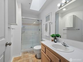 1733 NW 59th Street 301, Seattle WA 98107