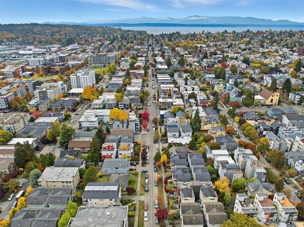 1733 NW 59th Street 301, Seattle WA 98107