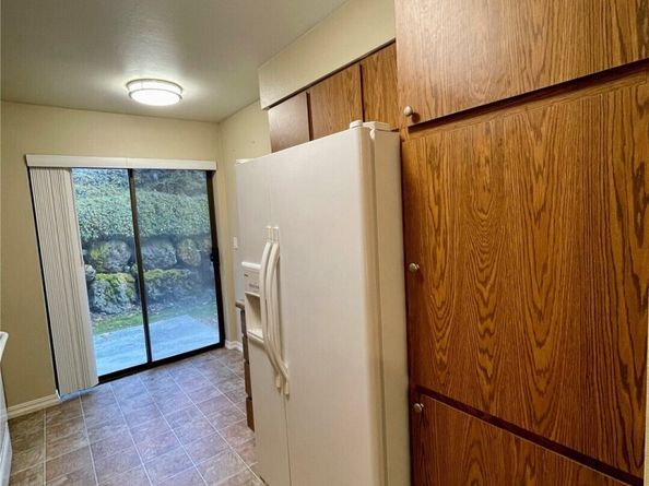 1765 W Sunn Fjord Lane C37, Bremerton WA 98312