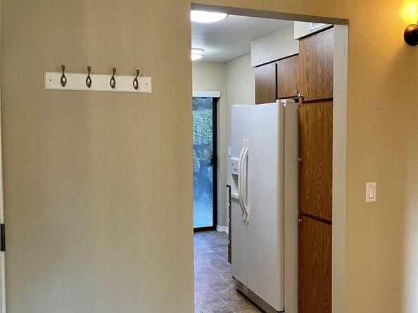 1765 W Sunn Fjord Lane C37, Bremerton WA 98312