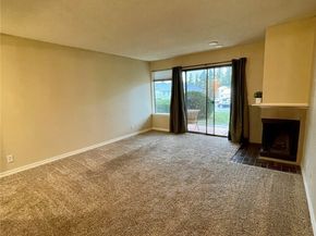 1765 W Sunn Fjord Lane C37, Bremerton WA 98312